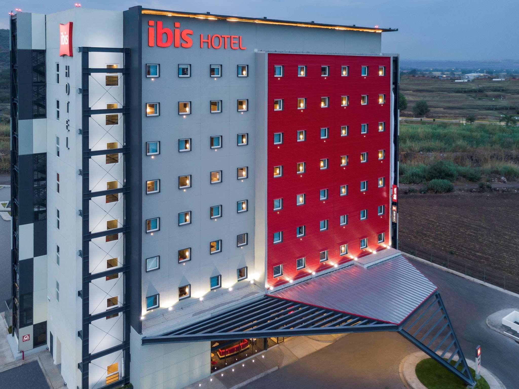 Hotel Ibis Irapuato Exterior foto